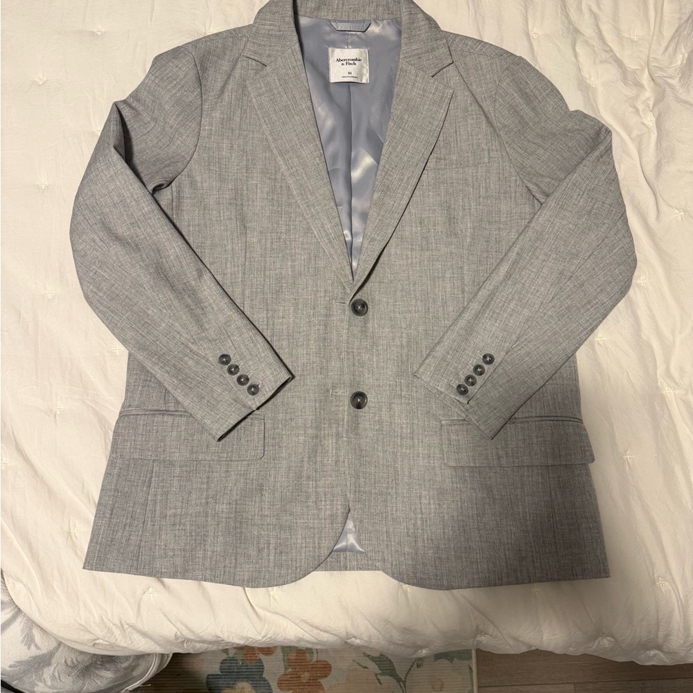 Abercrombie & Fitch Men's Light Gray Two-Button Blazer